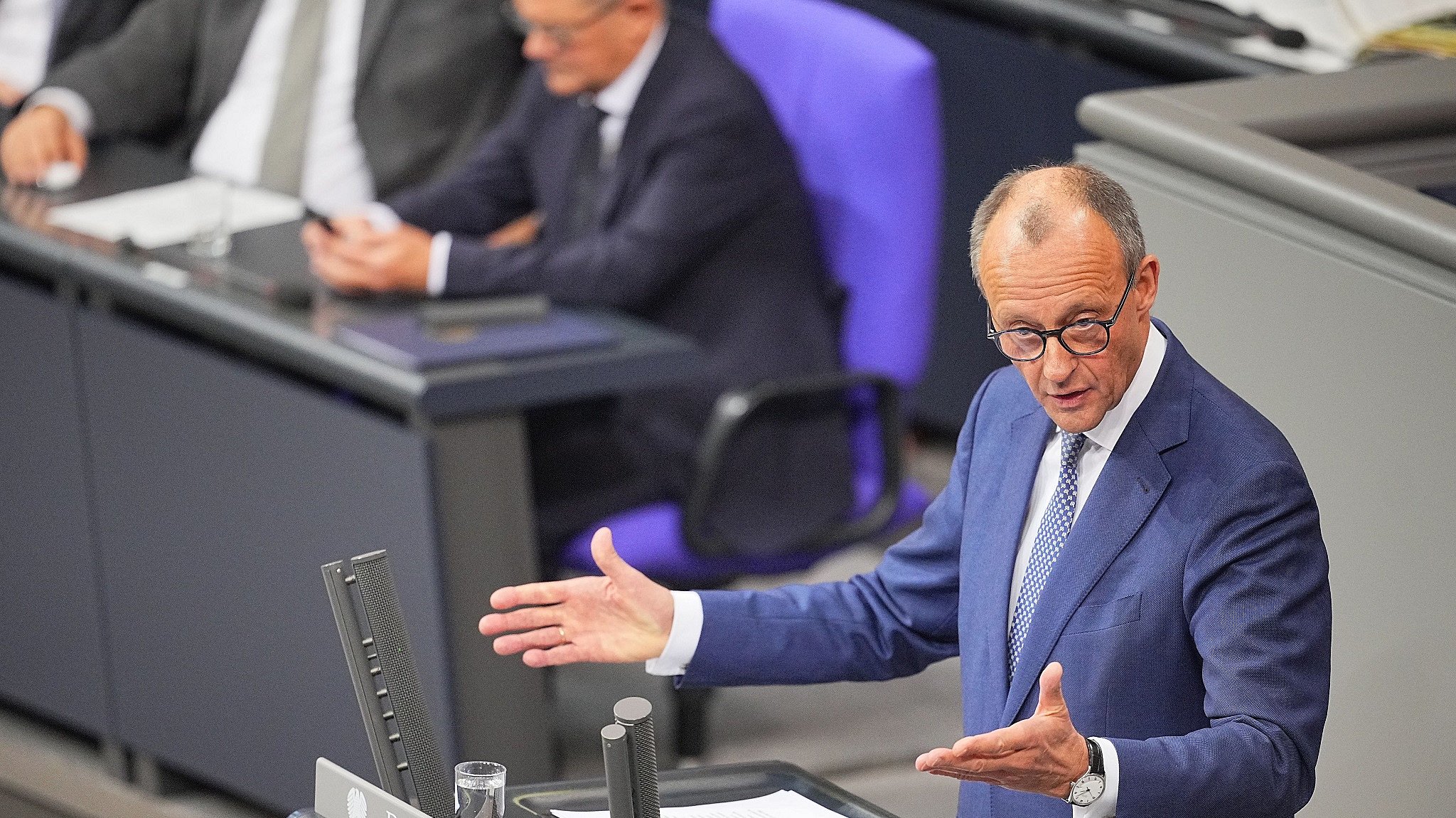 Friedrich Merz am 13.11.2024 im Bundestag