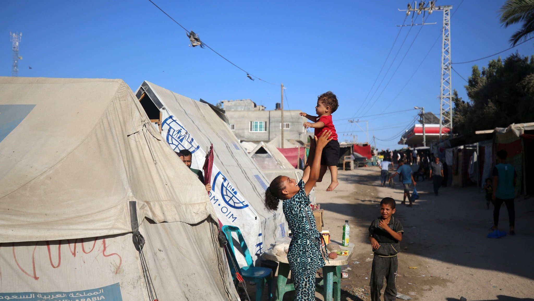 Spielende palästinensische Kinder im Flüchtlingslager