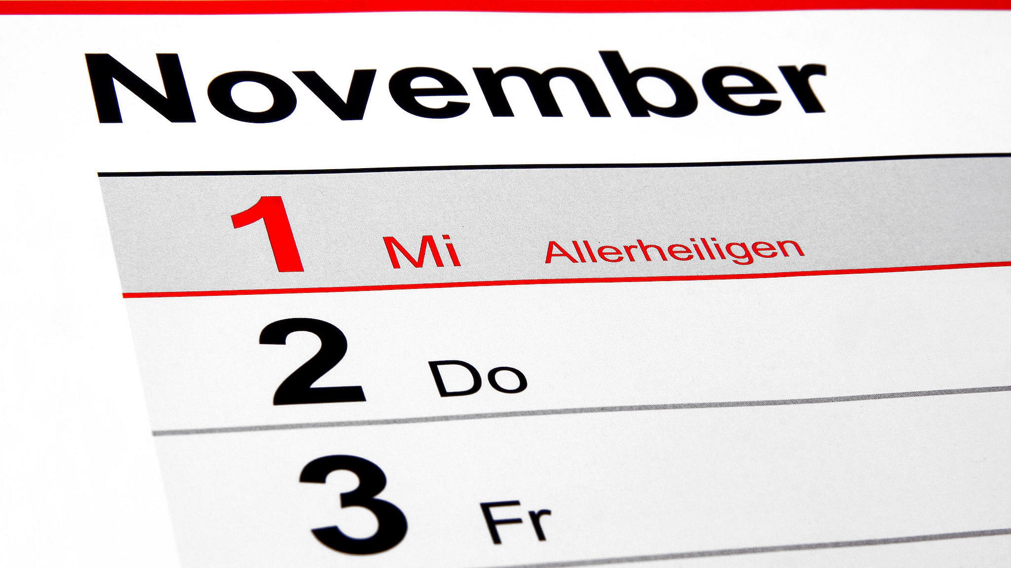 Kalender mit Allerheiligen