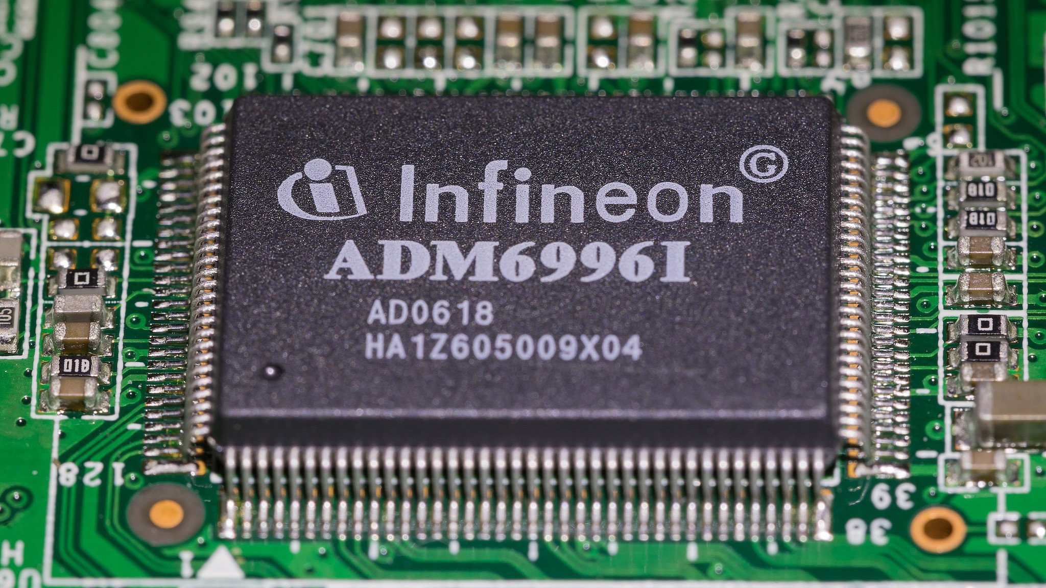 Infineon-Chip